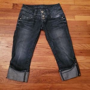 Guess Capris